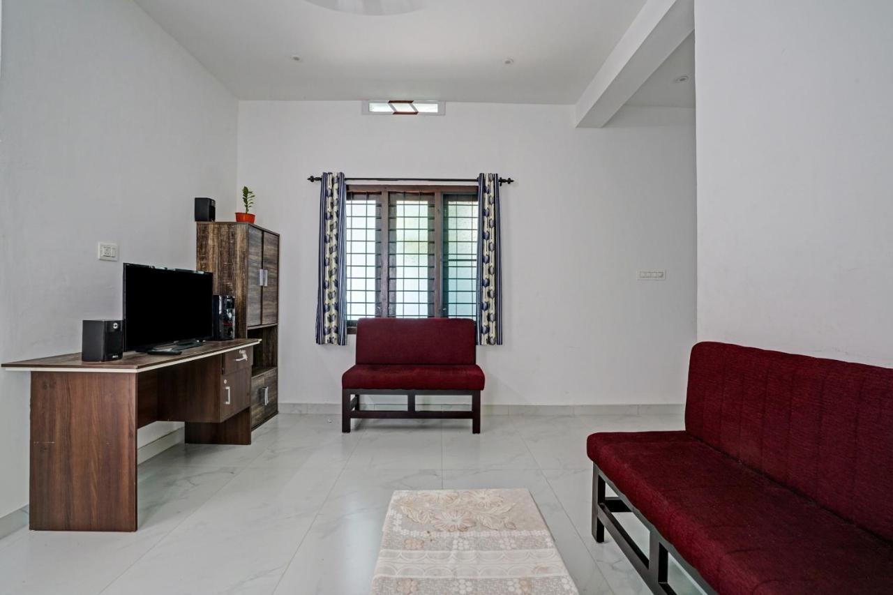 Spot On Blissful Villa Kochi Luaran gambar