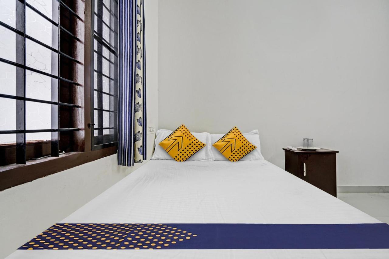 Spot On Blissful Villa Kochi Luaran gambar